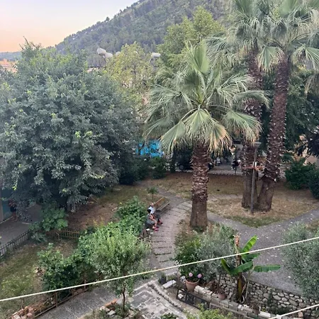 Rina's Apartamento Berati